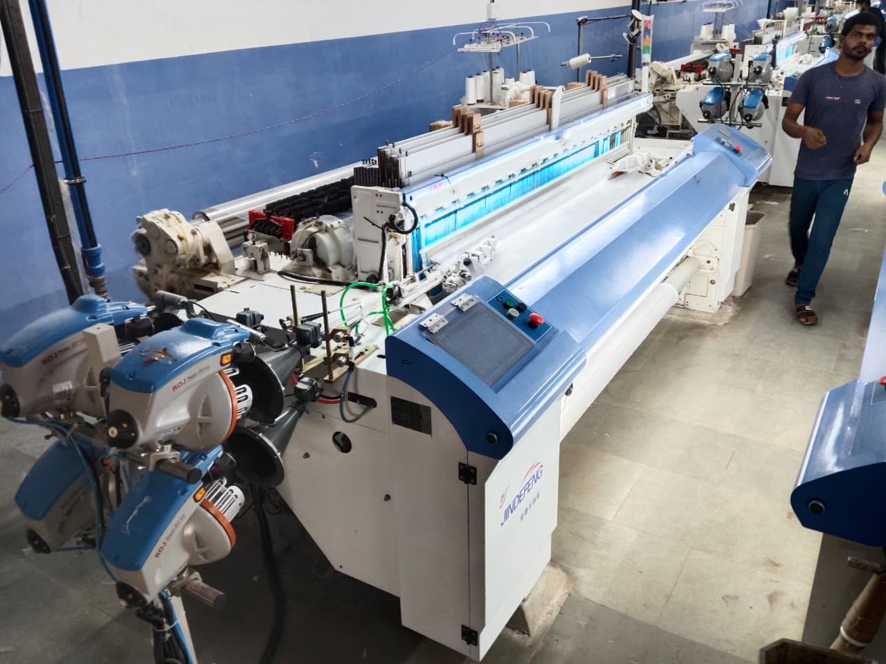 Air Jet Loom - image 3